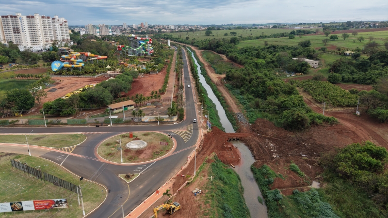 Nova ponte em Olímpia: obra na avenida Benito Benatti